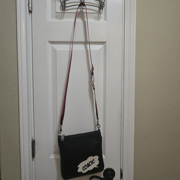 COACH/ MARVEL Limited Edition Crossbody - Picture 2 of 12